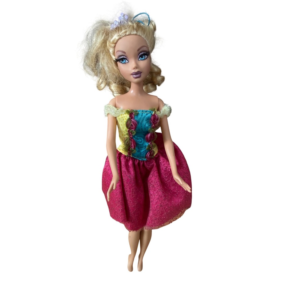 Barbie‎ My Scene Goes Hollywood Kennedy Doll Blonde Curly Hair Rooted Eyelashes
